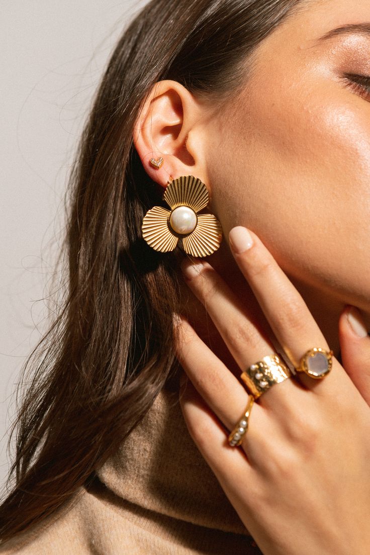 Earings